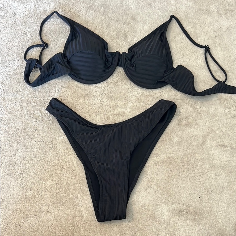 Black Women's Swimwear Bikini Set